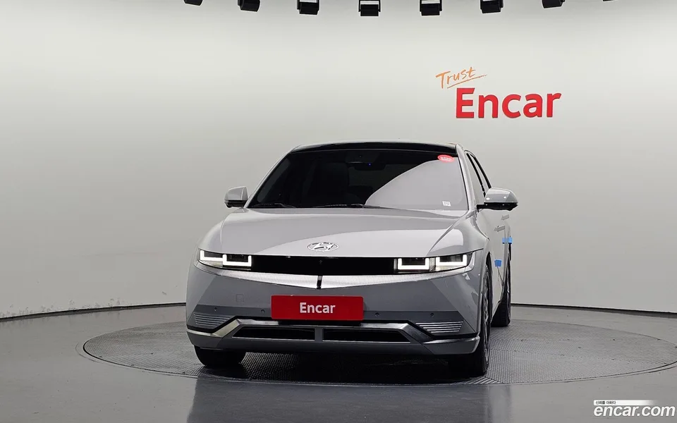 Hyundai Ioniq 5 AWD 2023 — thumbnail 3