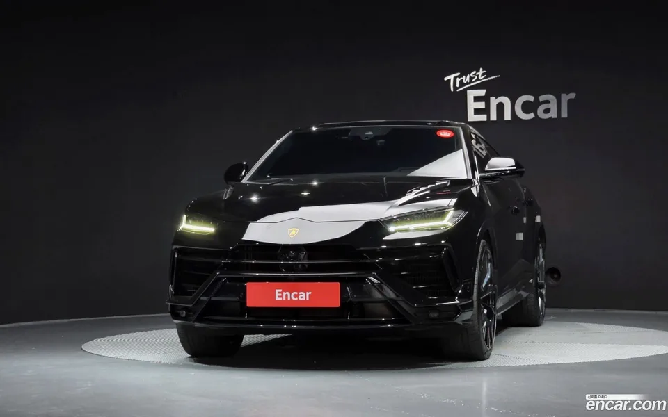 Lamborghini Urus 4.0 V8 S 2024 — thumbnail 3