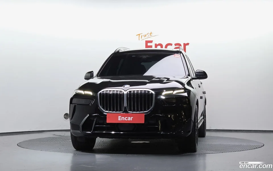 BMW X7 xDrive 40d M 6 2025 — thumbnail 3