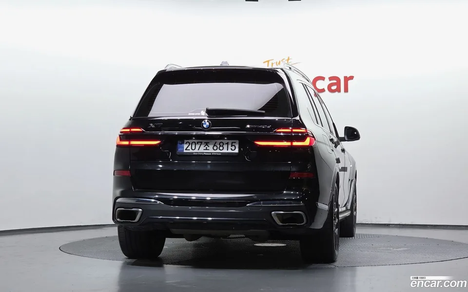 BMW X7 xDrive 40d M 6 2025 — thumbnail 4