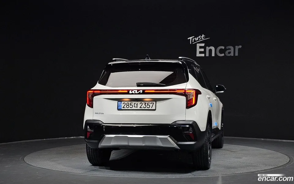 Kia Seltos 1.6 2WD 2023 — thumbnail 4