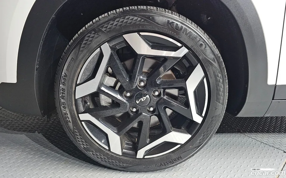 Kia Seltos 1.6 2WD 2023 — thumbnail 5
