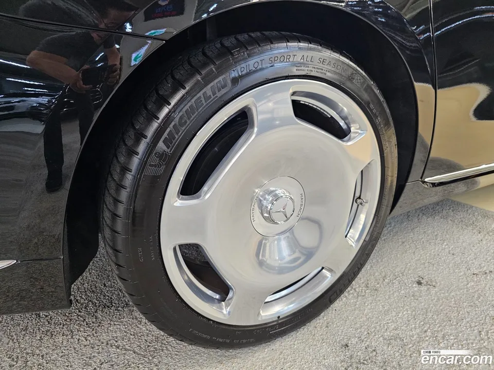 Mercedes-Benz S-Class S580 4MATIC 2023 — thumbnail 5