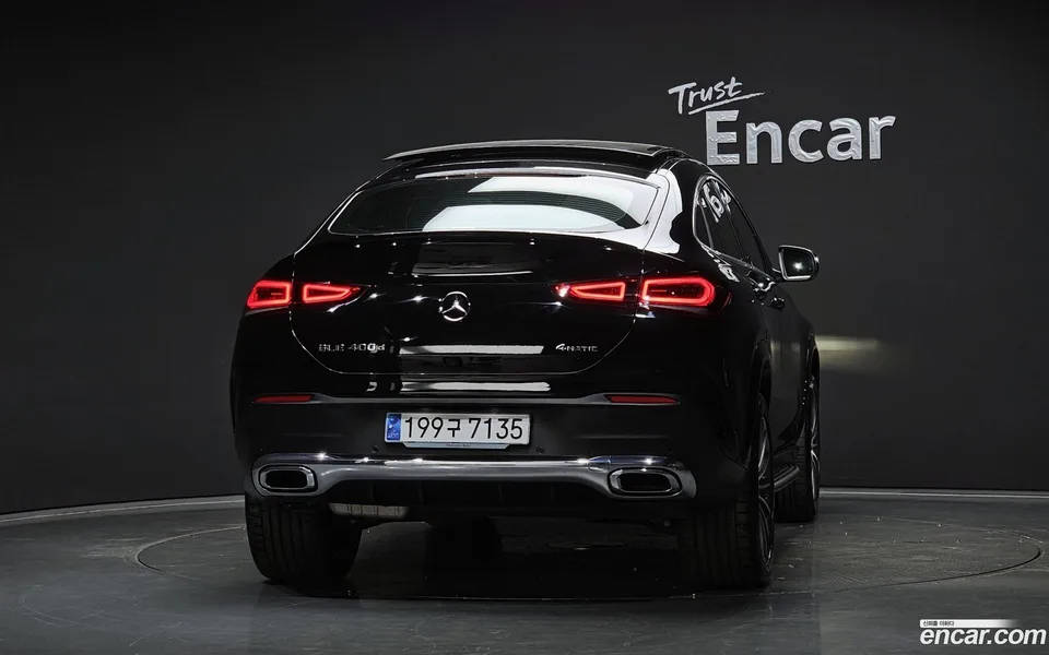 Mercedes-Benz GLE-Class GLE400d 4MATIC 2023 — thumbnail 4