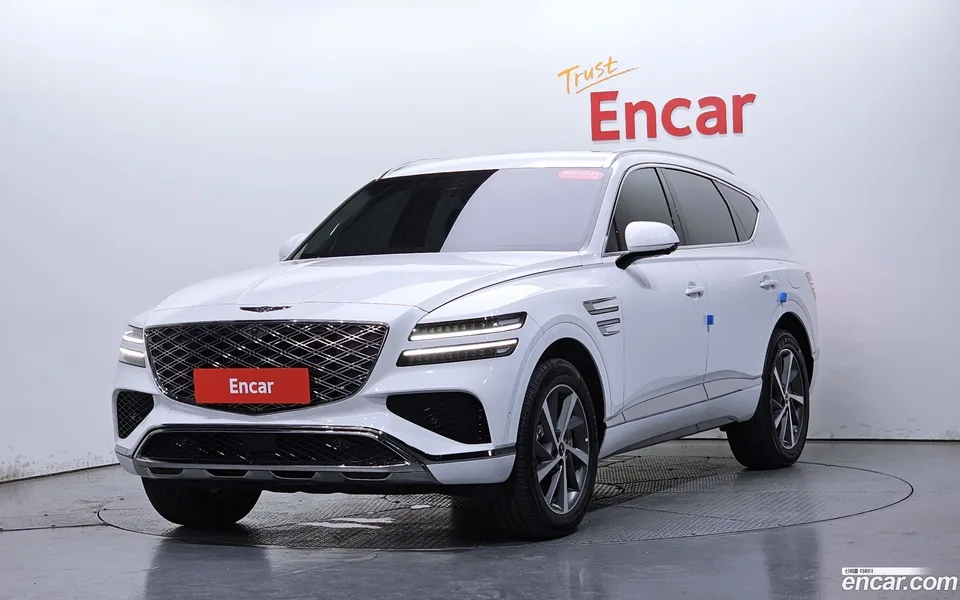 Genesis GV80 2.5T AWD 2024 — photo 1, buy with delivery to Moscow