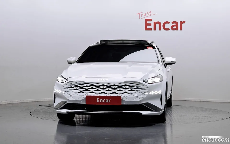 Kia K8 Hybrid 2023 — thumbnail 3