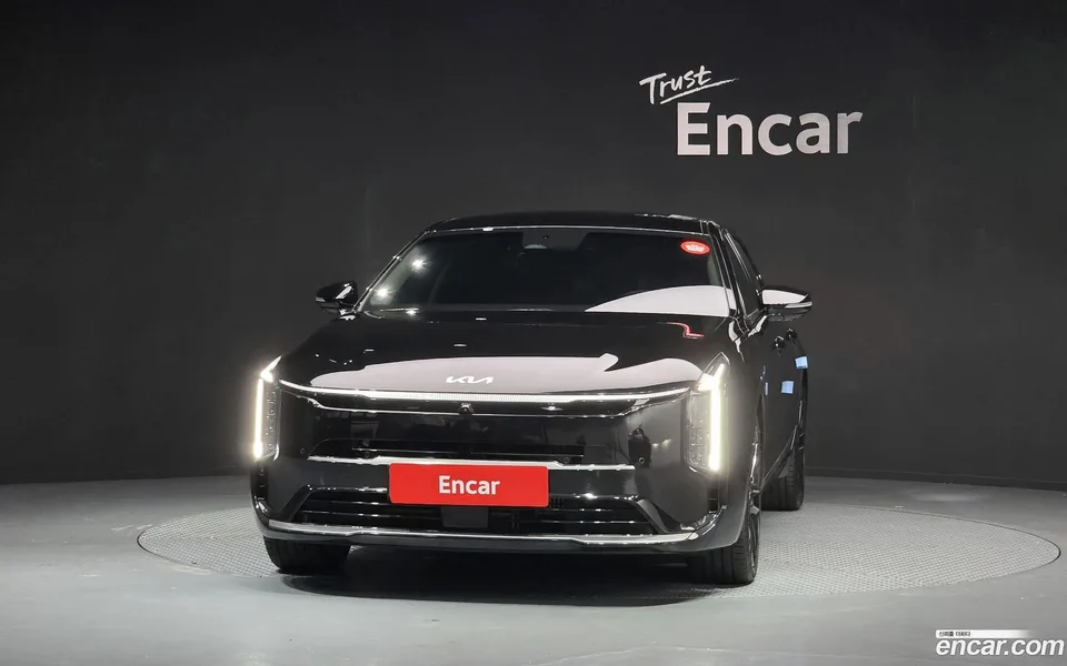 Kia K8 Hybrid 2025 — thumbnail 3