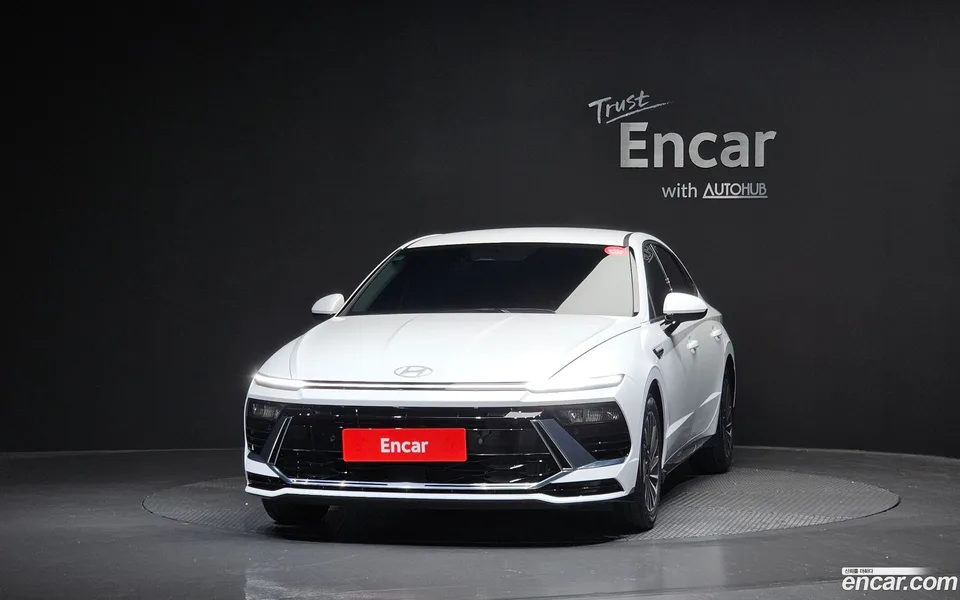 Hyundai Sonata The Edge Hybrid 2025 — thumbnail 3