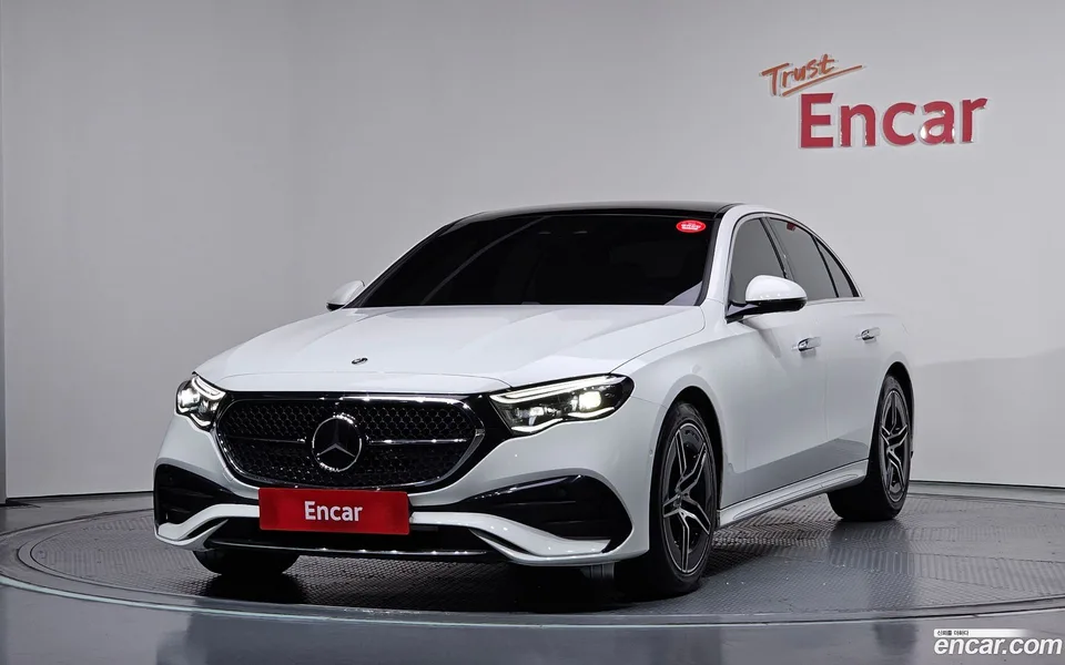 Mercedes-Benz E-Class E300 4MATIC AMG Line 2024 — photo 1, buy with delivery to Moscow