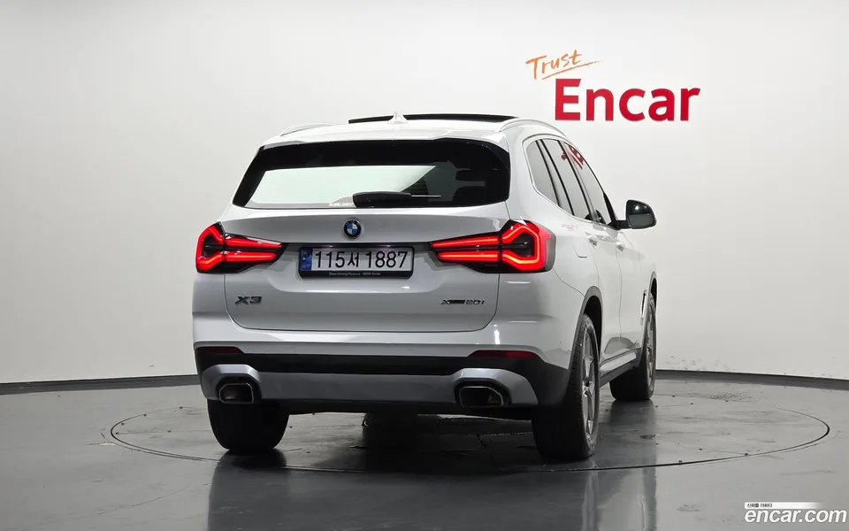 BMW X3 xDrive 20i 2022 — thumbnail 4