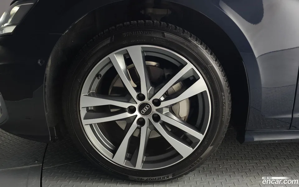 Audi A6 45 TFSI 2022 — thumbnail 2