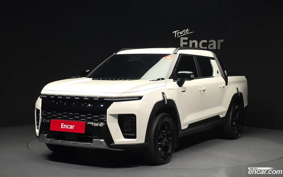 KG Mobility Musso EV AWD 2025 — photo 1, buy with delivery to Moscow