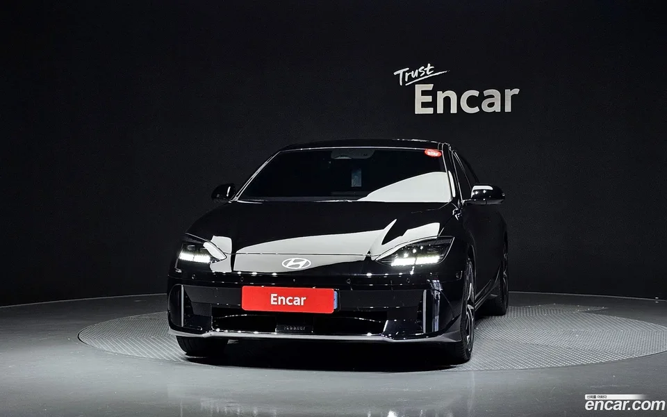 Hyundai Ioniq 6 2022 — миниатюра 3