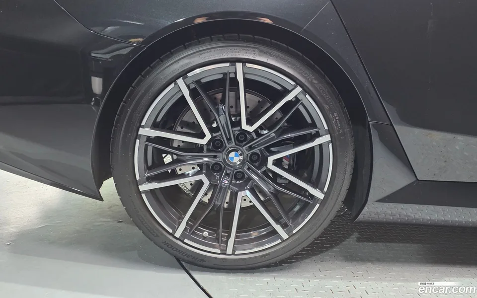 BMW M5 M5 2025 — миниатюра 2