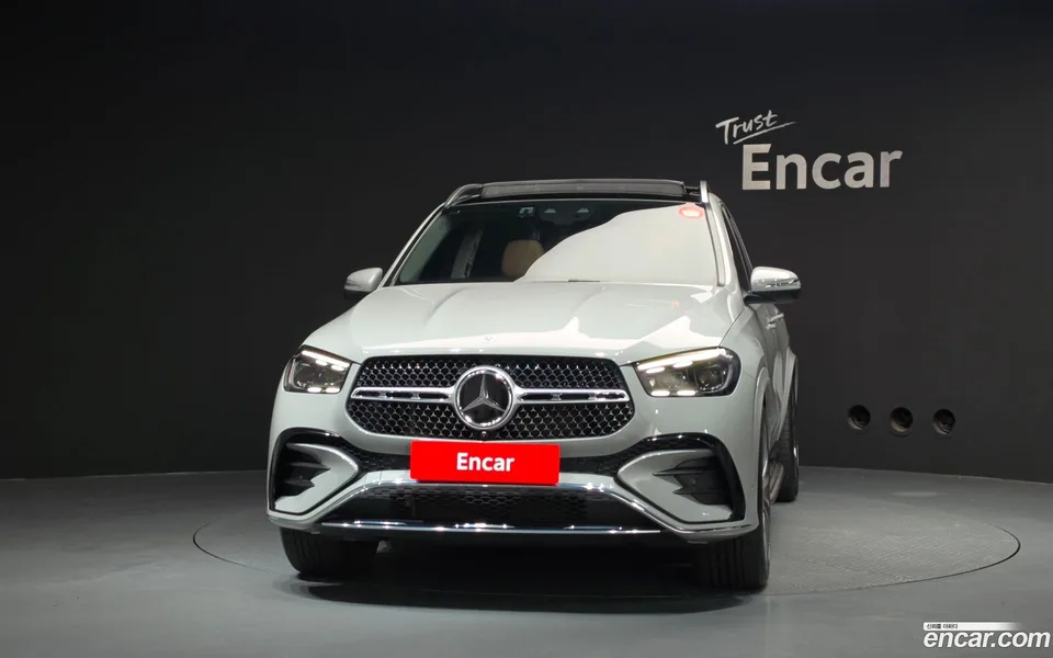 Mercedes-Benz GLE-Class GLE450 4MATIC 2023 — thumbnail 3