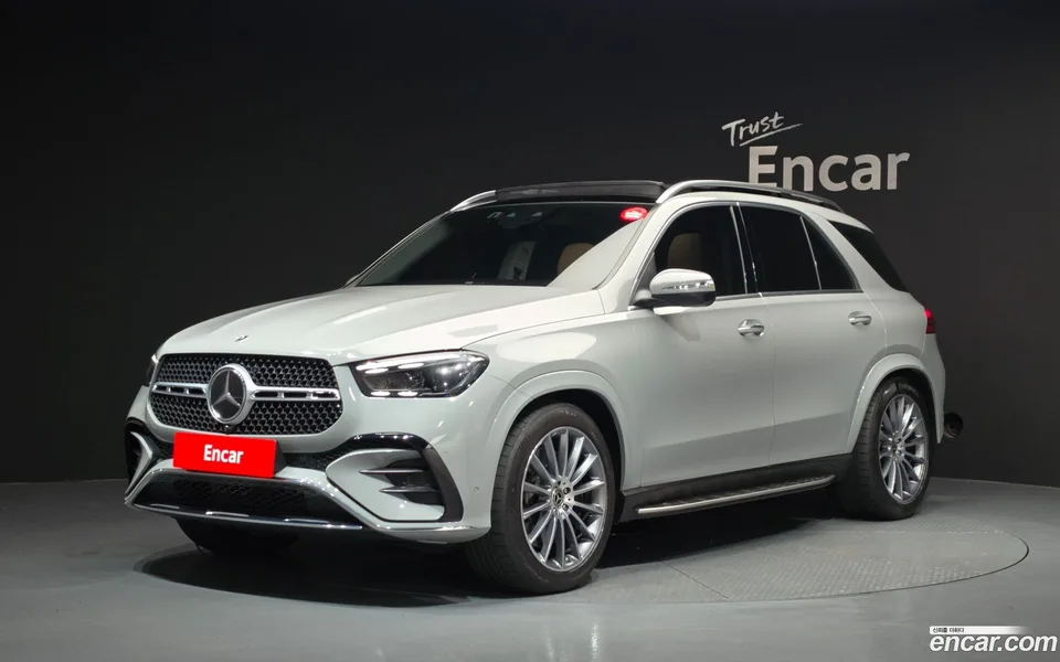 Mercedes-Benz GLE-Class GLE450 4MATIC 2023 — photo 1, buy with delivery to Moscow
