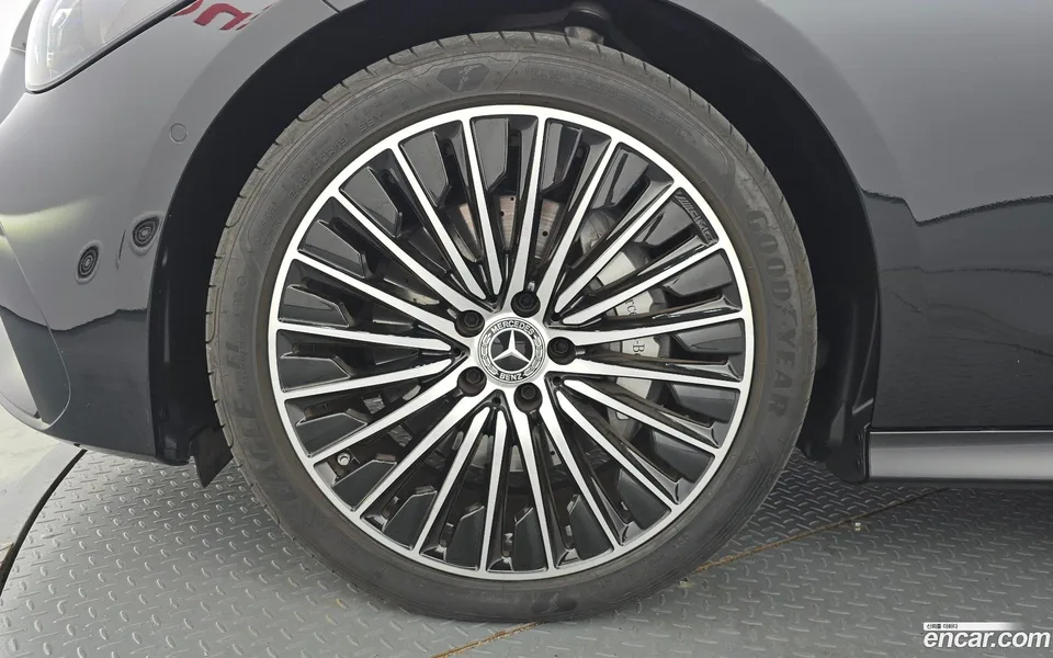 Mercedes-Benz CLE-Class CLE200 2025 — миниатюра 2