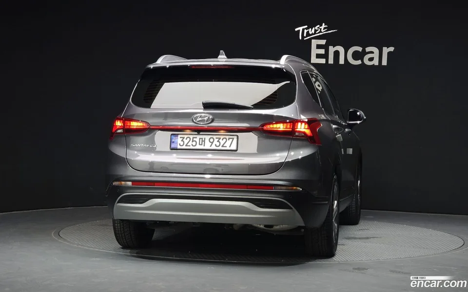 Hyundai SantaFe 2.2 2WD 2022 — thumbnail 4
