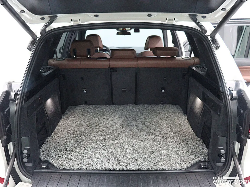 BMW X5 xDrive 30d M 2025 — thumbnail 5