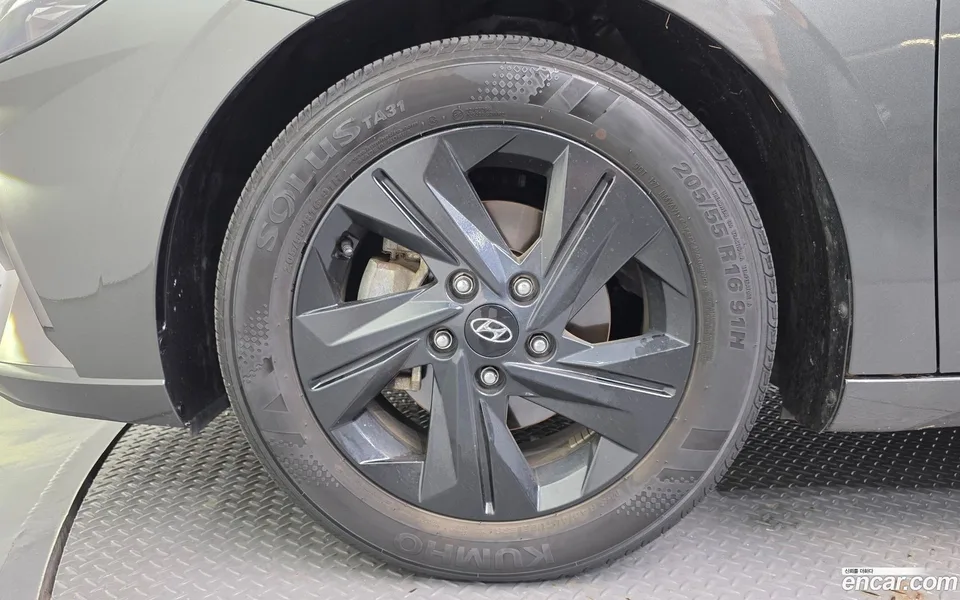 Hyundai Avante 1.6 2022 — thumbnail 2