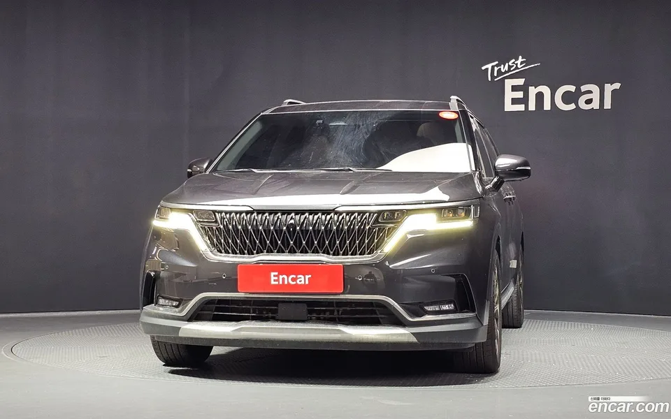 Kia Carnival 9 2022 — thumbnail 3