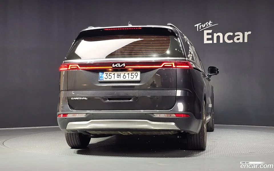 Kia Carnival 9 2022 — thumbnail 4