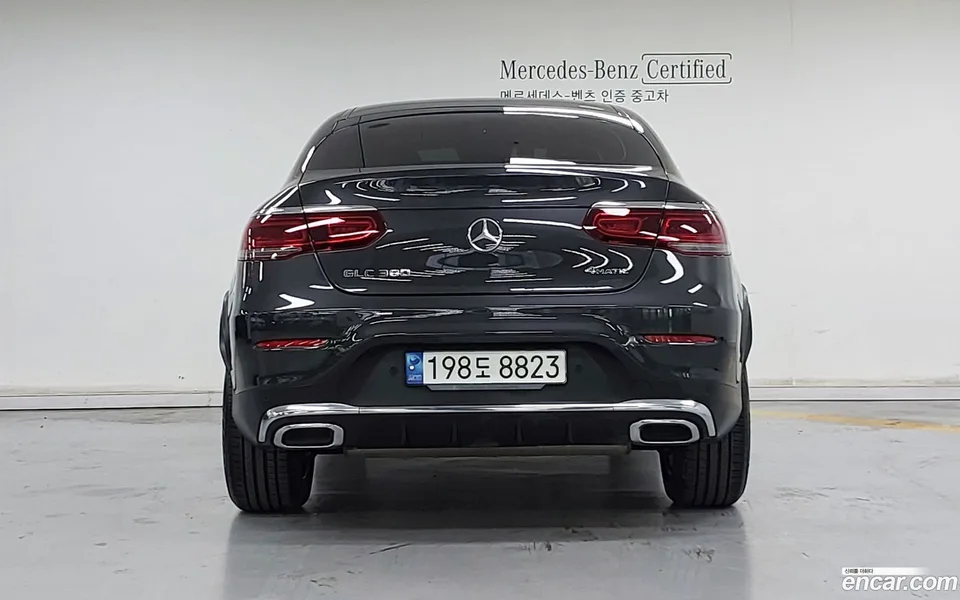 Mercedes-Benz GLC-Class GLC300 4MATIC 2023 — thumbnail 4