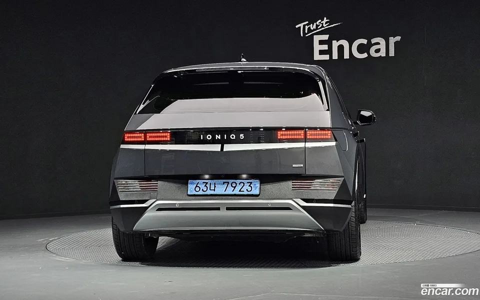 Hyundai Ioniq 5 AWD 2023 — thumbnail 4