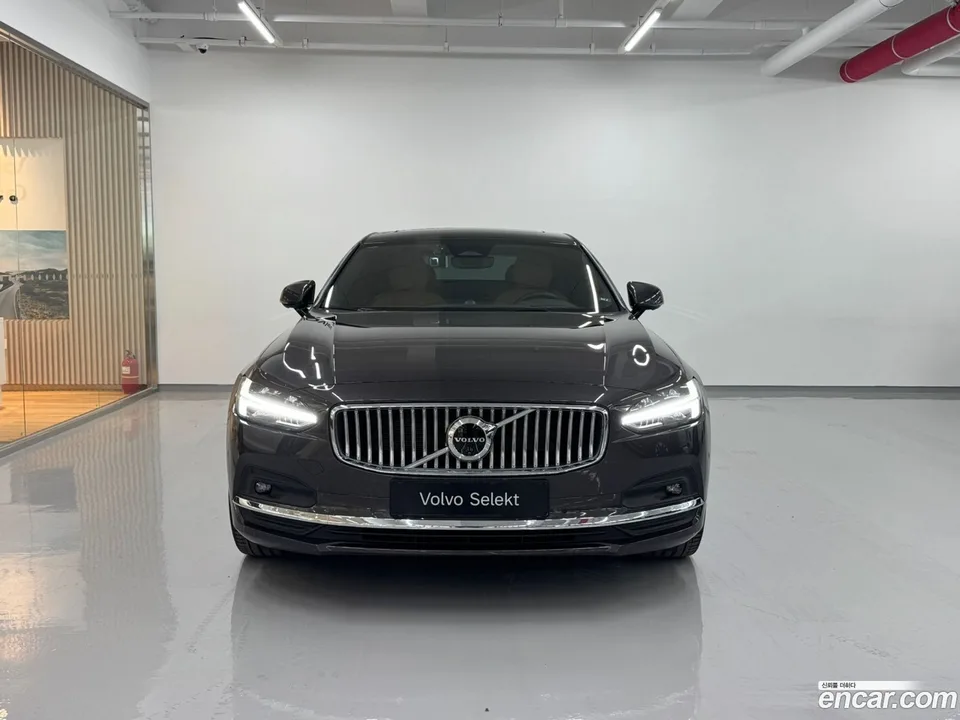 Volvo S90 B5 2024 — thumbnail 3