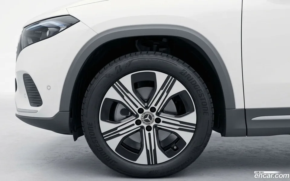 Mercedes-Benz EQA EQA250 2025 — thumbnail 5