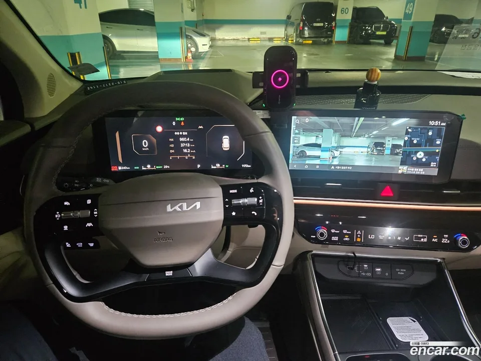 Kia Carnival HEV 9 X Line 2026 — thumbnail 2