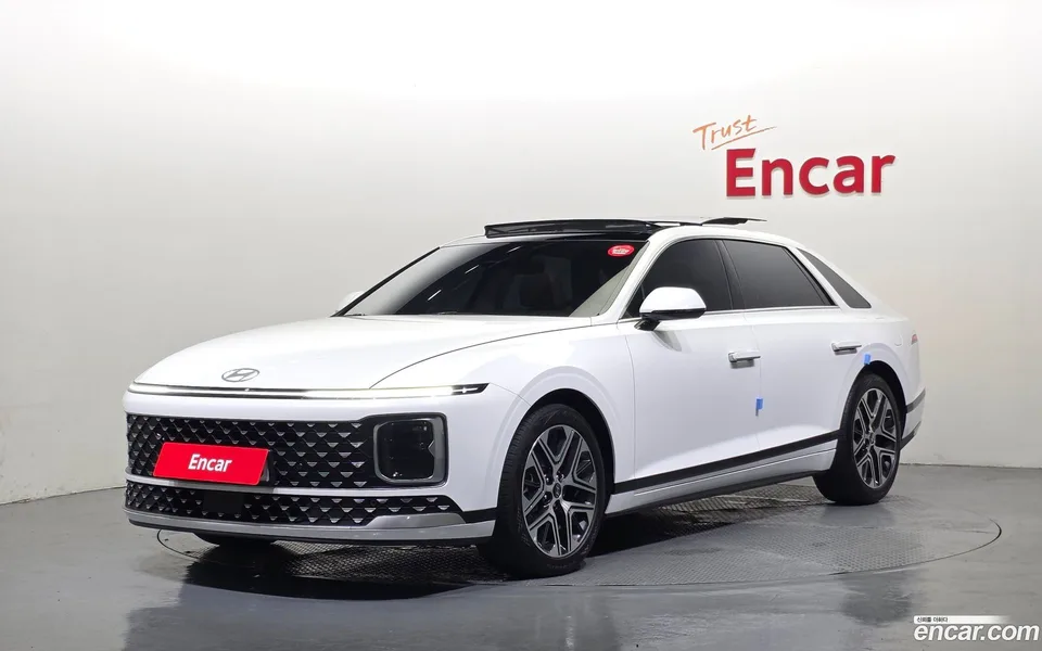 Hyundai Grandeur Hybrid 2024 — photo 1, buy with delivery to Moscow