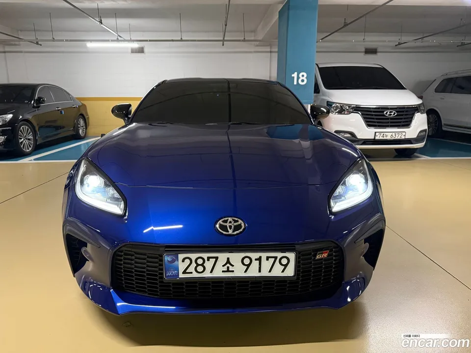 Toyota GR86 2.4 2025 — thumbnail 3