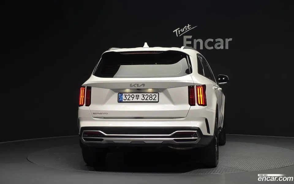 Kia Sorento 2.2 2WD 2022 — thumbnail 4