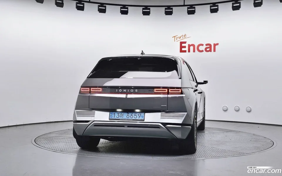 Hyundai Ioniq 5 AWD 2022 — thumbnail 4