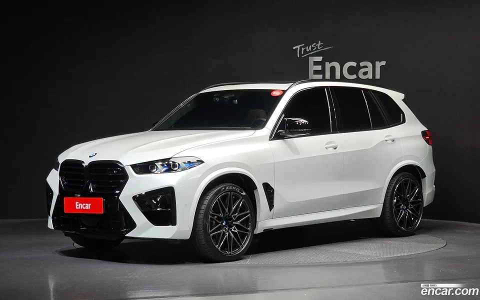 BMW X5M 4.4 2025 — photo 1, buy with delivery to Moscow
