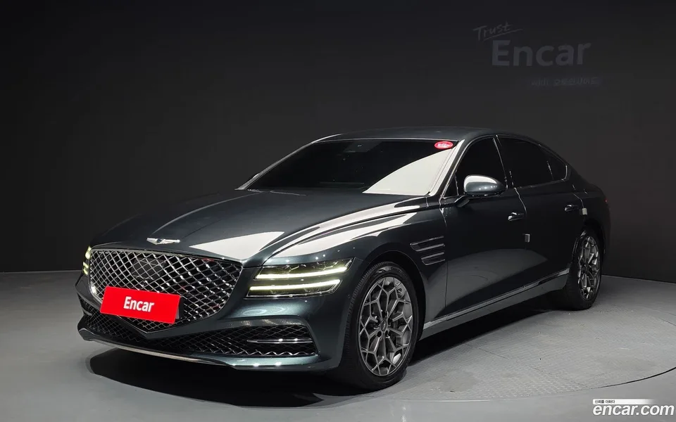 Genesis G80 2.5 AWD 2023 — photo 1, buy with delivery to Moscow