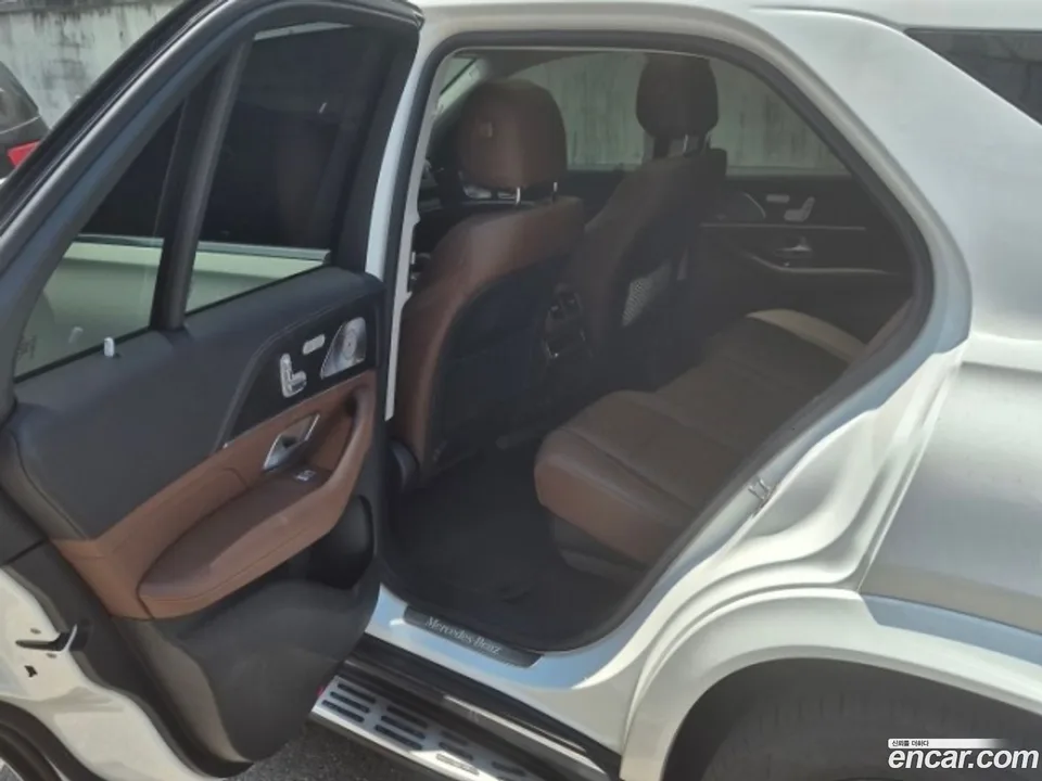 Mercedes-Benz GLE-Class GLE450 4MATIC 2023 — thumbnail 2