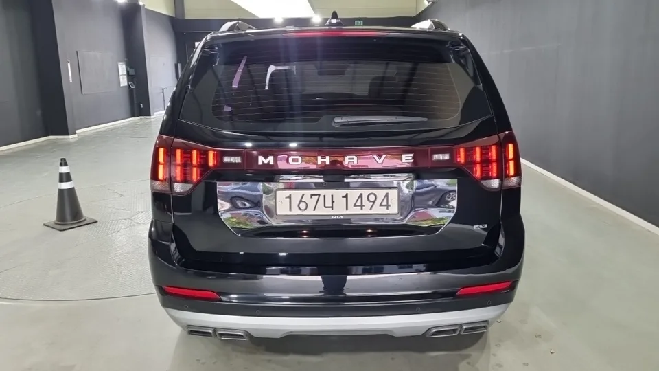 Kia Mohave The Master 3.0 4WD 7 2023 — thumbnail 4