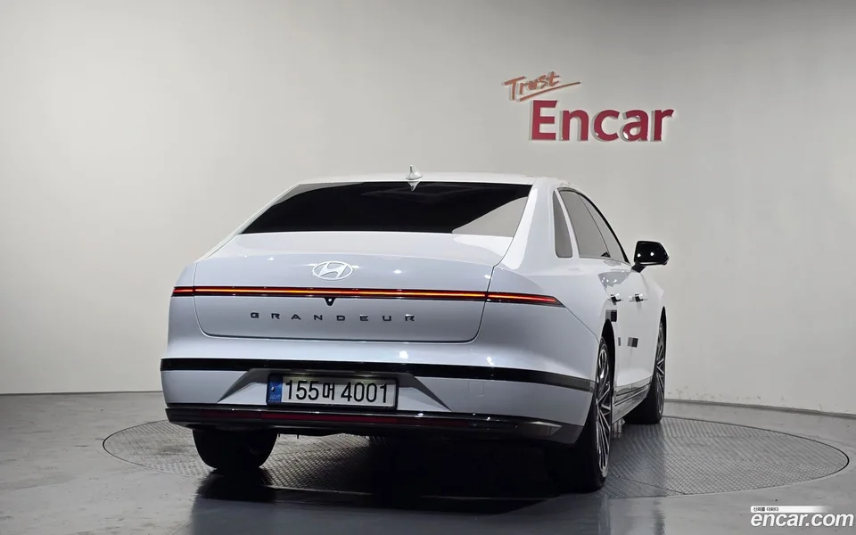 Hyundai Grandeur Hybrid 2024 — thumbnail 4