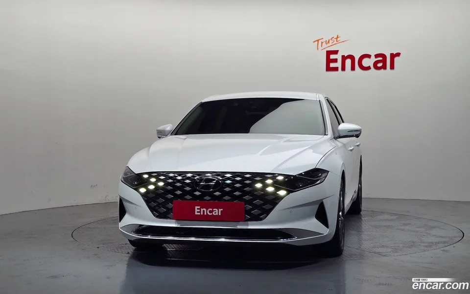Hyundai Grandeur IG 2.5 2022 — thumbnail 3