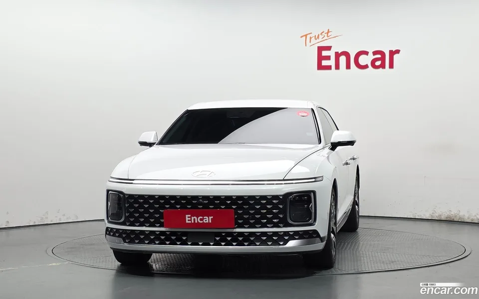Hyundai Grandeur 2.5 2WD 2024 — thumbnail 3