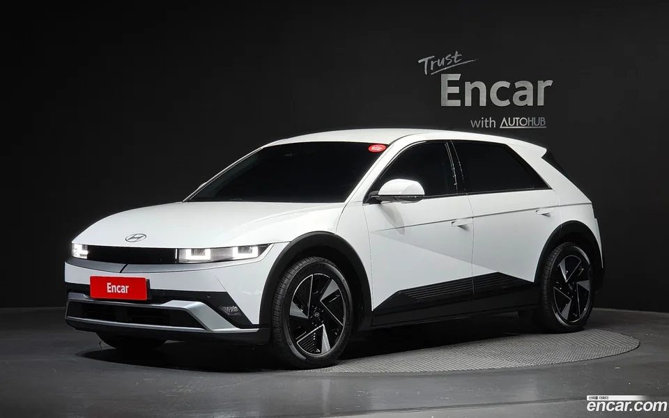 Hyundai Ioniq 5 AWD 2024 — photo 1, buy with delivery to Moscow