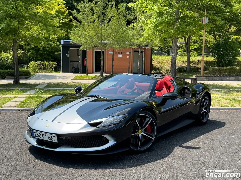 Ferrari 296 GTS 3.0 V6 2024 — photo 1, buy with delivery to Moscow