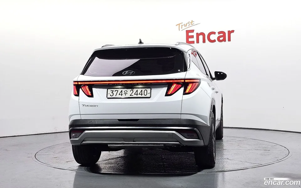 Hyundai Tucson Hybrid NX4 HEV 1.6 2WD 2024 — миниатюра 4
