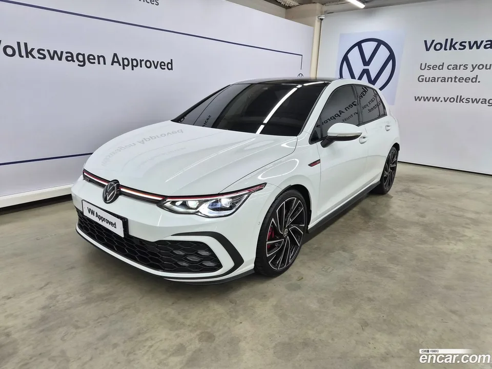 Volkswagen Golf 2.0 GTI 2024 — photo 1, buy with delivery to Moscow