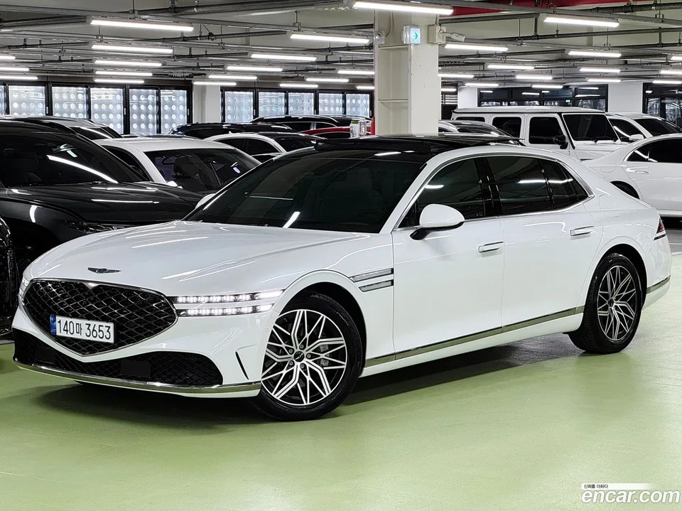 Genesis G90 3.5 2WD 2023 — фото 1, купить с доставкой в Москву