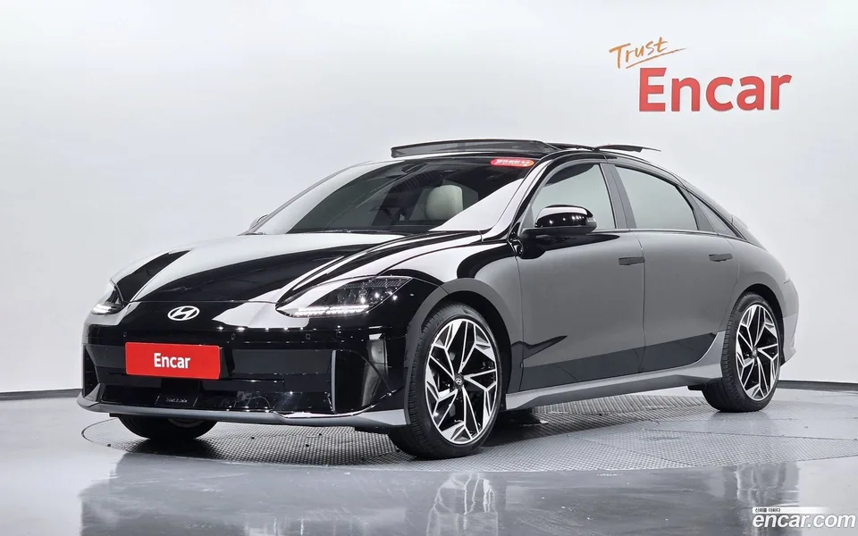 Hyundai Ioniq 6 AWD 2022 — photo 1, buy with delivery to Moscow