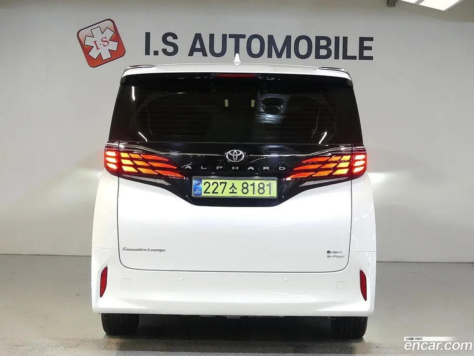 Toyota Alphard 2.5 HEV AWD 2025 — thumbnail 3