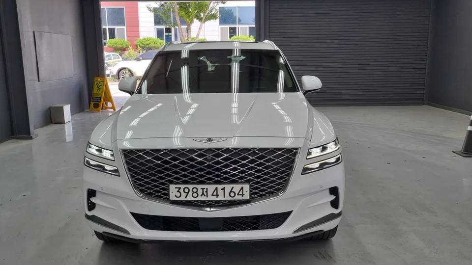 Genesis GV80 2.5T AWD 2023 — thumbnail 3